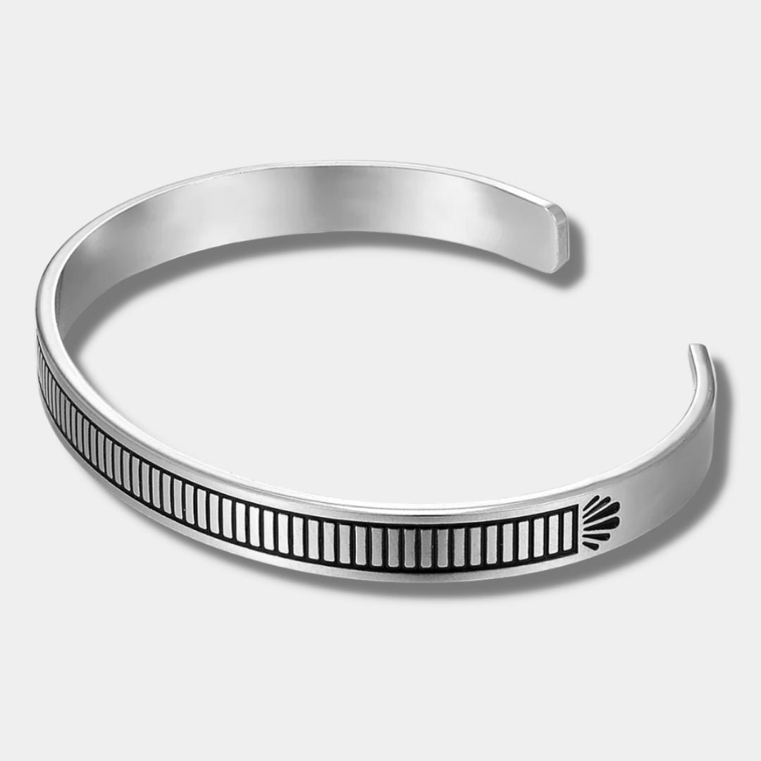 "CARUCCI" SILVER CUFF BRACELET